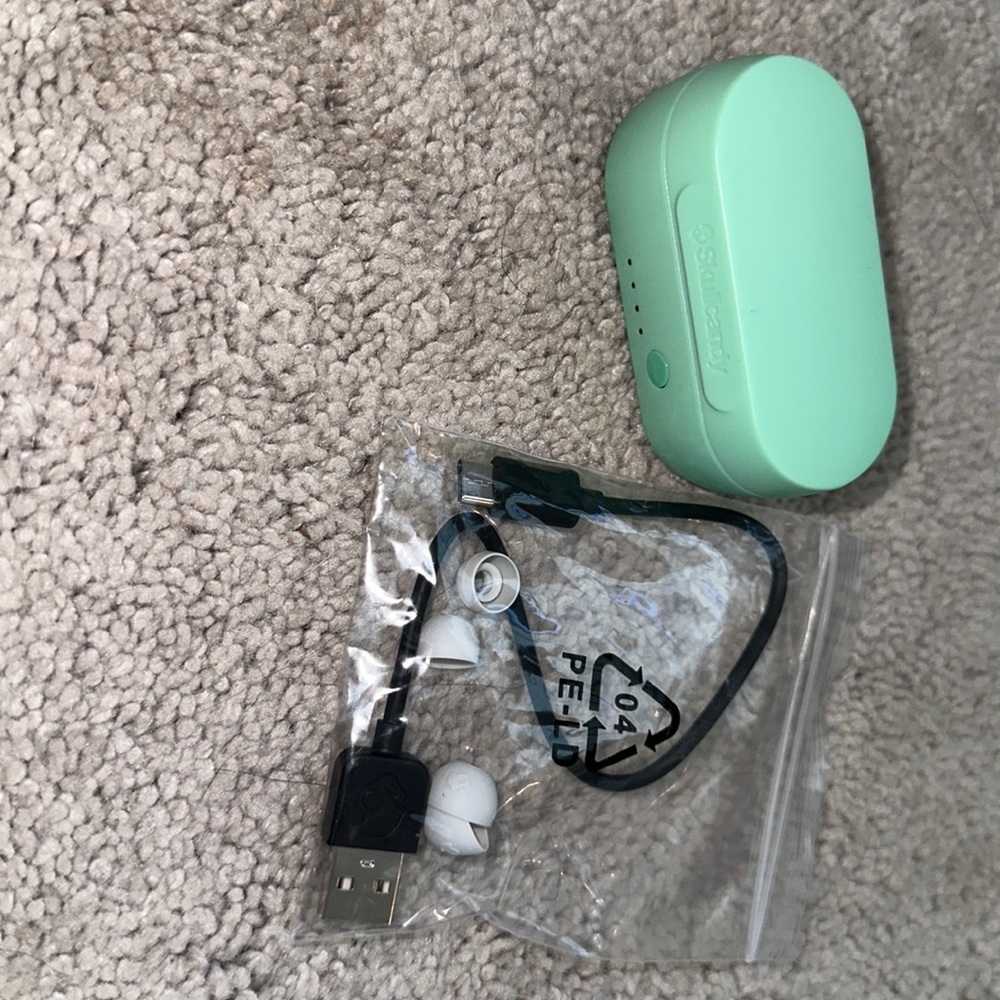 Skull candy wireless earbuds